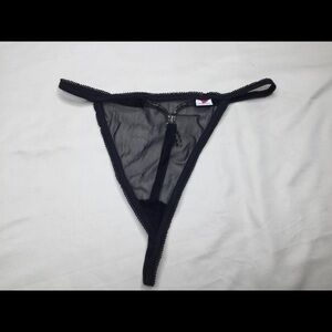 Gena Black Mesh Rhinestone Back V-String Panty OS